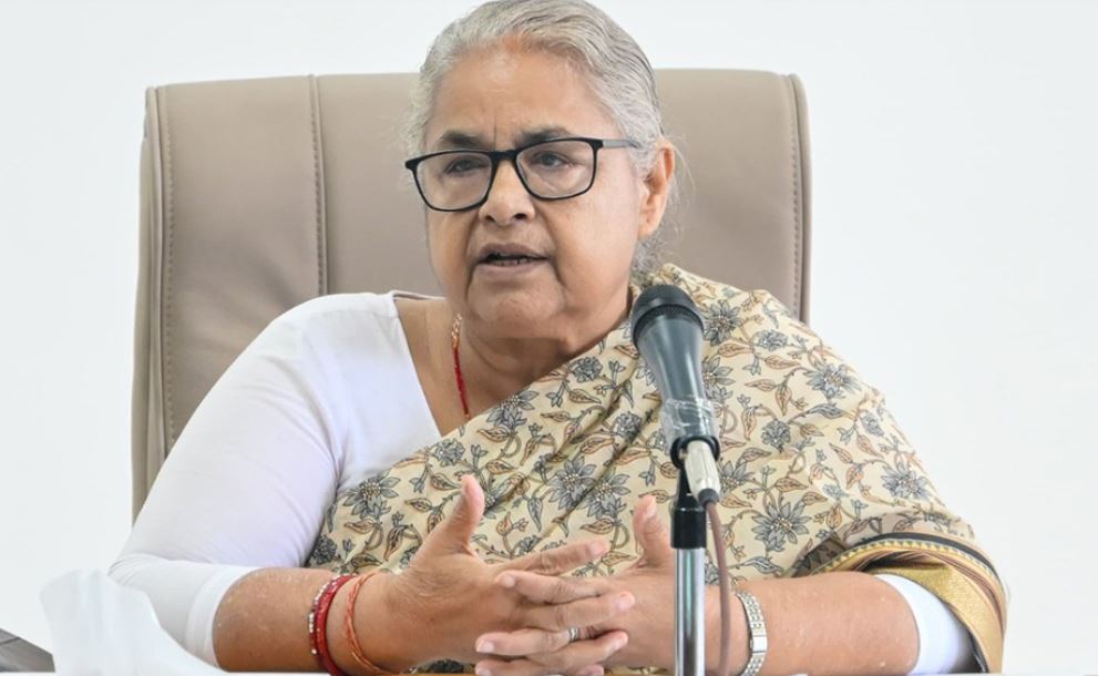 प्रधानमन्त्रीले कड्किएर एनएसीका व्यवस्थापकलाई सोधिन्,आफ्नो इन्जिन इजरायलमा थन्क्याउने भाडाको इन्जिन चलाउने यस्तो पनि हुन्छ ?